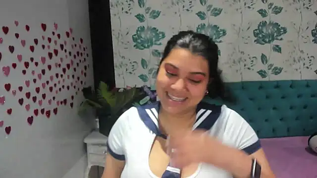 LindaBreeS online show from 01/29/25, 04:41