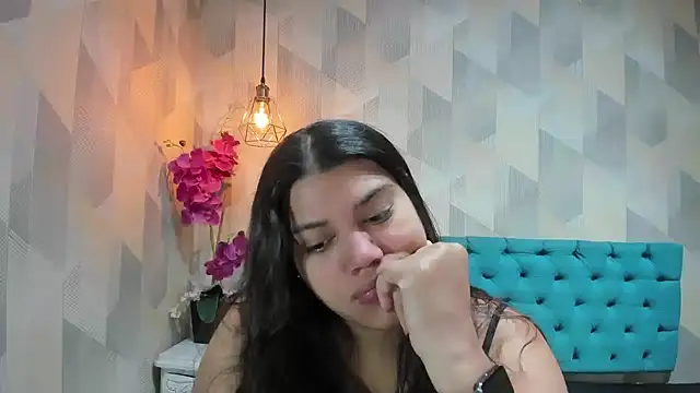 LindaBreeS online show from 06/01/26, 01:46