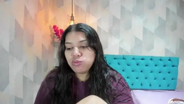 LindaBreeS online show from 06/04/26, 01:39
