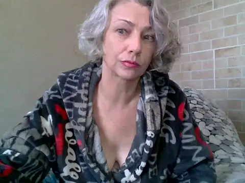 Lorie Carrie online show from 10/14/25, 08:04