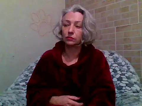 Lorie Carrie online show from 01/07/26, 02:08