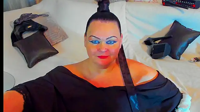 MilanaBiegert online show from 12/04/24, 07:12
