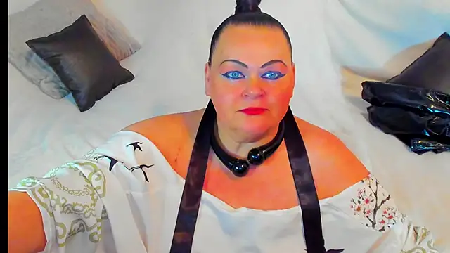 MilanaBiegert online show from 01/02/25, 03:40