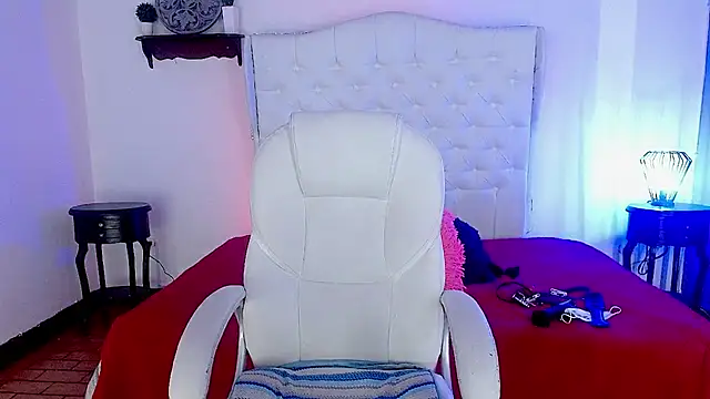 elena detroya online show from 12/05/24, 12:22
