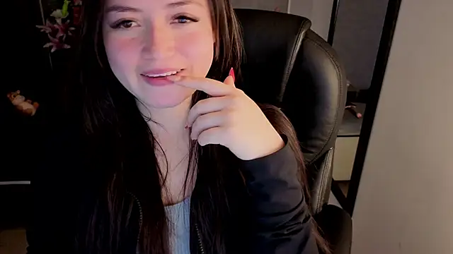almma shy online show from 10/27/25, 01:26