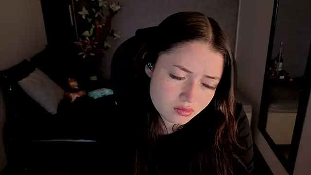 almma shy online show from 11/14/25, 01:21