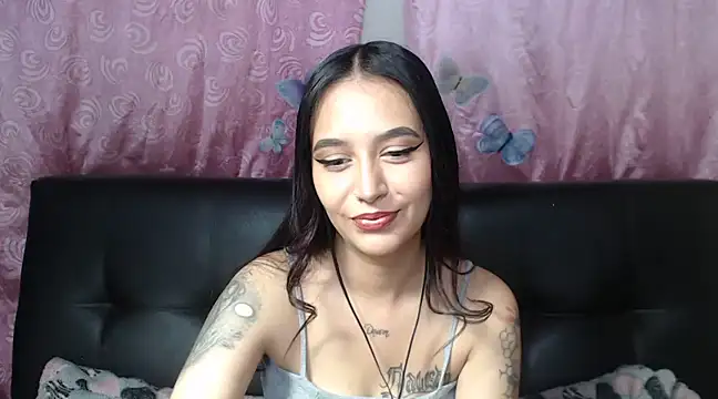 Annerainhoot online show from 12/19/24, 02:56