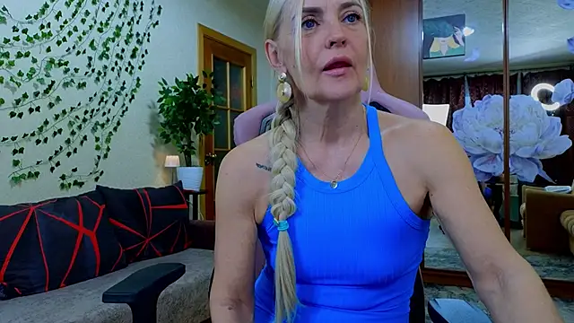 Snapshot of amelia_blondy chatting on 03/09/26, 01:59 amelia blondy online show from 03/09/26, 01:59
