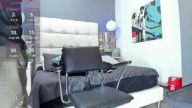 Snapshot of THIAGOXBIG chatting on 01/08/25, 02:35 THIAGOXBIG online show from 01/08/25, 02:35