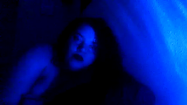 lolabun247 online show from 09/20/25, 08:32