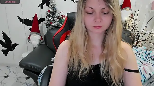 SmilingEmily  online show from 12/14/24, 07:40