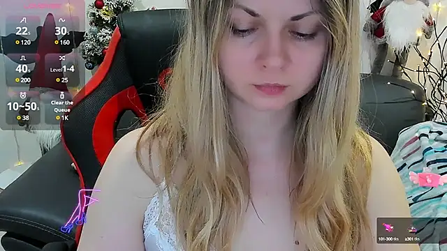 SmilingEmily  online show from 12/16/24, 10:50