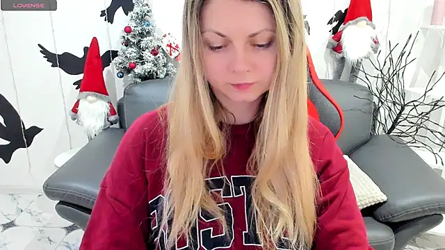 SmilingEmily  online show from 12/20/24, 07:55