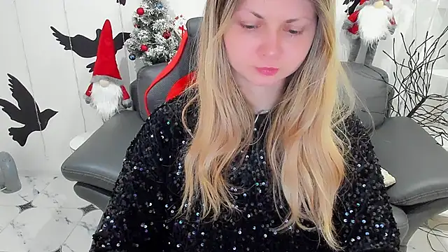 SmilingEmily  online show from 12/30/24, 07:26