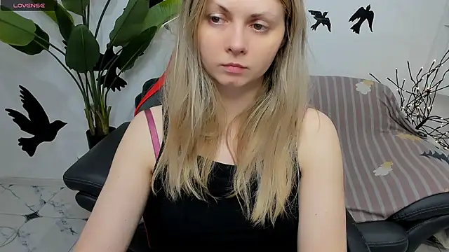 SmilingEmily  online show from 02/07/25, 06:35