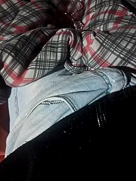 Snapshot of thyagogostosotop1 chatting on 10/25/25, 05:37 thyagogostosotop1 online show from 10/25/25, 05:37