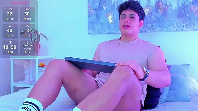 Snapshot of arminjones1 chatting on 12/04/25, 04:22 arminjones1 online show from 12/04/25, 04:22