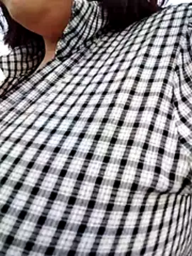 Lucia8600 online show from 07/19/26, 05:49