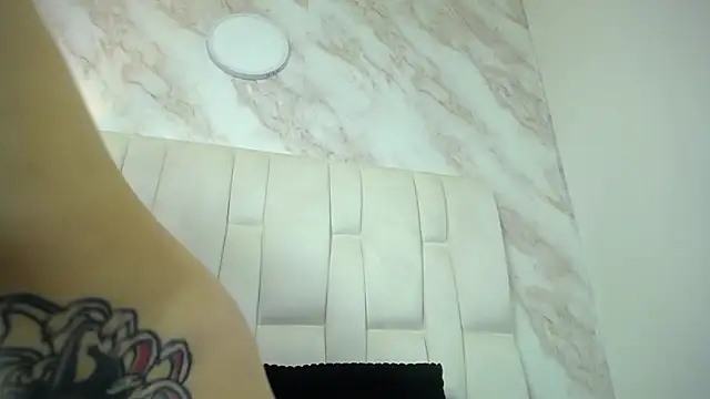 Naughty Kittenm online show from 02/11/25, 04:46