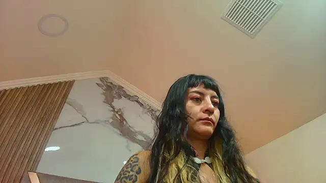 Naughty Kittenm online show from 05/23/26, 11:36
