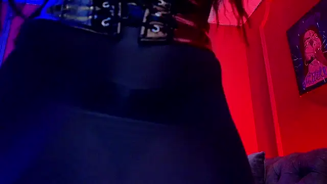 Julieta Russell online show from 09/16/25, 12:28