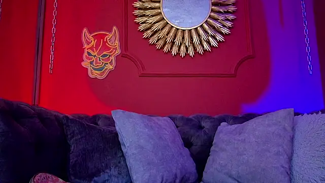 Julieta Russell online show from 09/19/25, 12:39