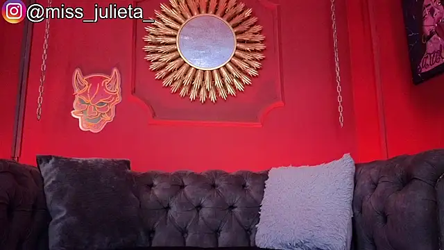 Julieta Russell online show from 05/29/26, 11:41