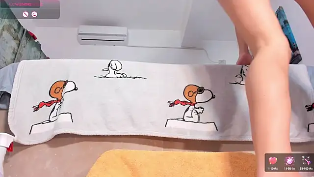 Snapshot of Bornforporn_ chatting on 10/06/25, 05:16 Bornforporn online show from 10/06/25, 05:16