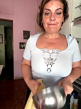 Snapshot of Sunbelxx chatting on 09/19/25, 08:49 Sunbelxx online show from 09/19/25, 08:49