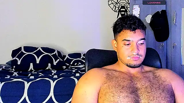 Big furry bear13 online show from 03/15/25, 06:58