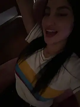 sunshine uwu22 online show from 07/04/26, 12:33