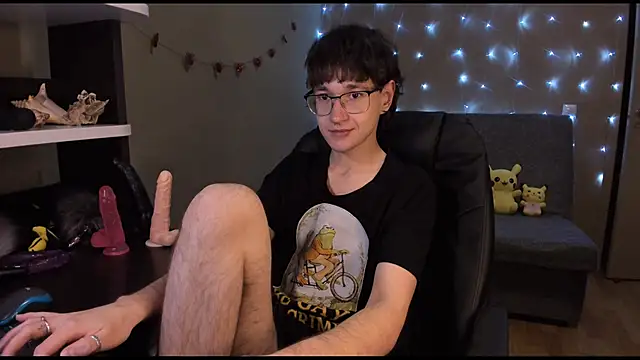 Snapshot of zackstivens chatting on 01/12/25, 11:36 zackstivens online show from 01/12/25, 11:36