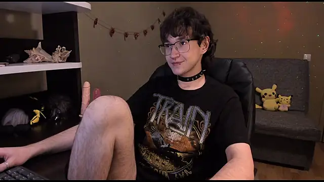 Snapshot of zackstivens chatting on 02/09/25, 10:00 zackstivens online show from 02/09/25, 10:00