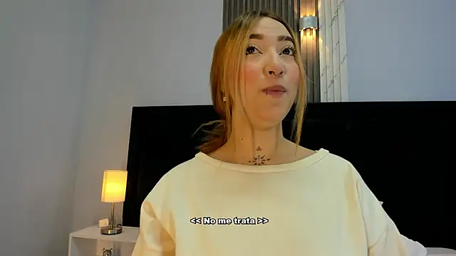 Snapshot of MollyCruz chatting on 01/12/25, 11:39 MollyCruz online show from 01/12/25, 11:39