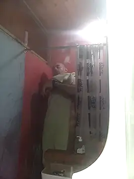 Pela1984 online show from 10/29/25, 03:09