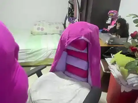 Mrs mommy  online show from 12/21/24, 04:25