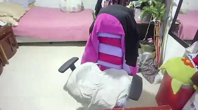 Mrs mommy  online show from 01/10/25, 11:29