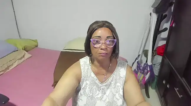 Mrs mommy  online show from 01/13/25, 04:41