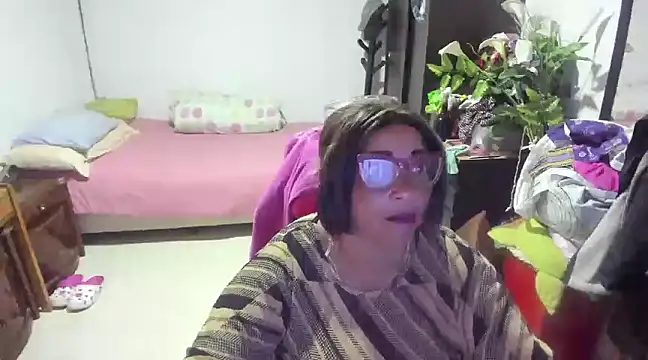 Mrs mommy  online show from 01/16/25, 04:50
