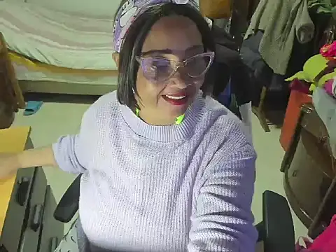 Mrs mommy  online show from 03/12/25, 10:17