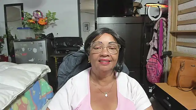 Mrs mommy  online show from 10/24/25, 10:50