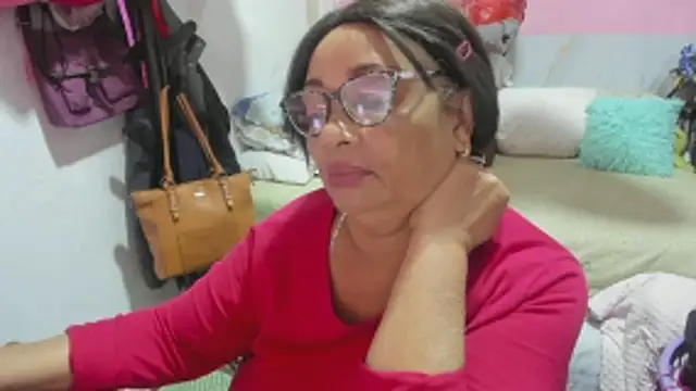 Mrs mommy  online show from 04/28/26, 02:27