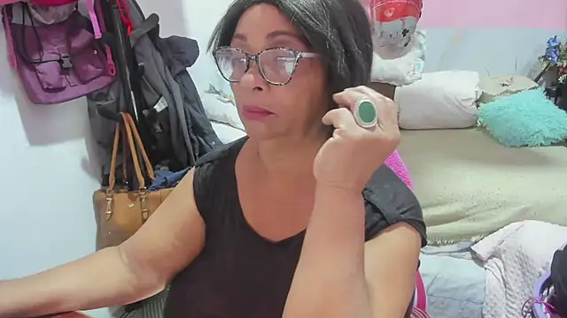 Mrs mommy  online show from 04/28/26, 05:40
