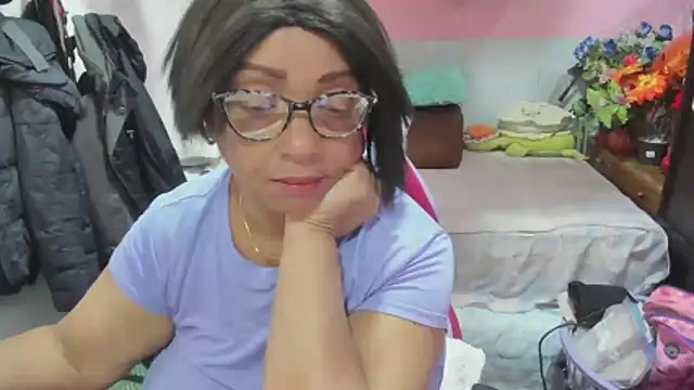 Mrs mommy  online show from 05/14/26, 07:20