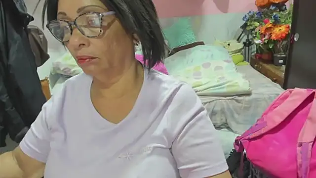 Mrs mommy  online show from 06/02/26, 10:12