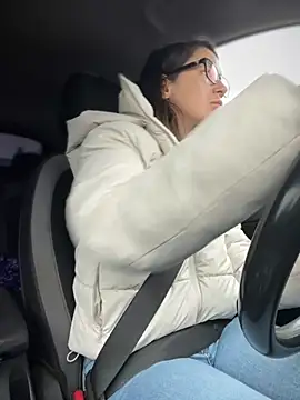 HotXMom online show from 10/10/25, 05:50