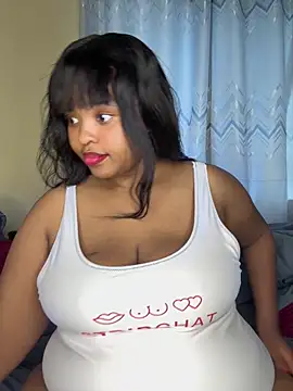Linahlove online show from 03/18/26, 08:28