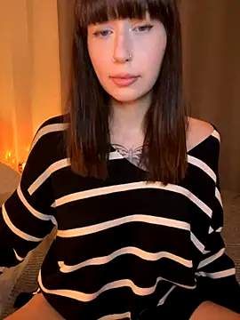 Melina-Mars online show from 11/30/25, 12:36