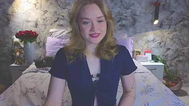Aurora Golden1 online show from 03/18/26, 01:31