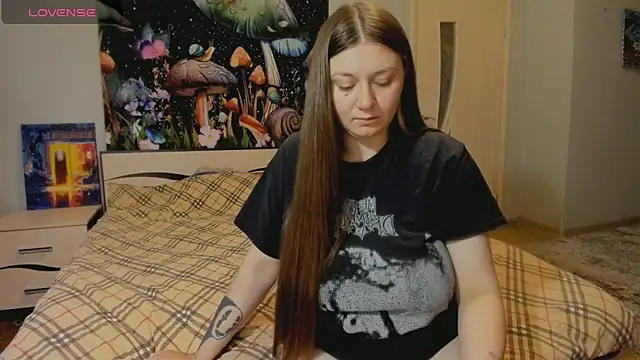 Snapshot of AlisaBacker chatting on 09/16/25, 03:57 AlisaBacker online show from 09/16/25, 03:57